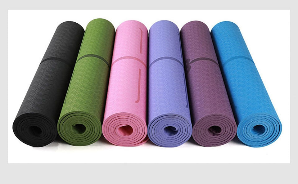 Non-slip yoga mat with alignment lines