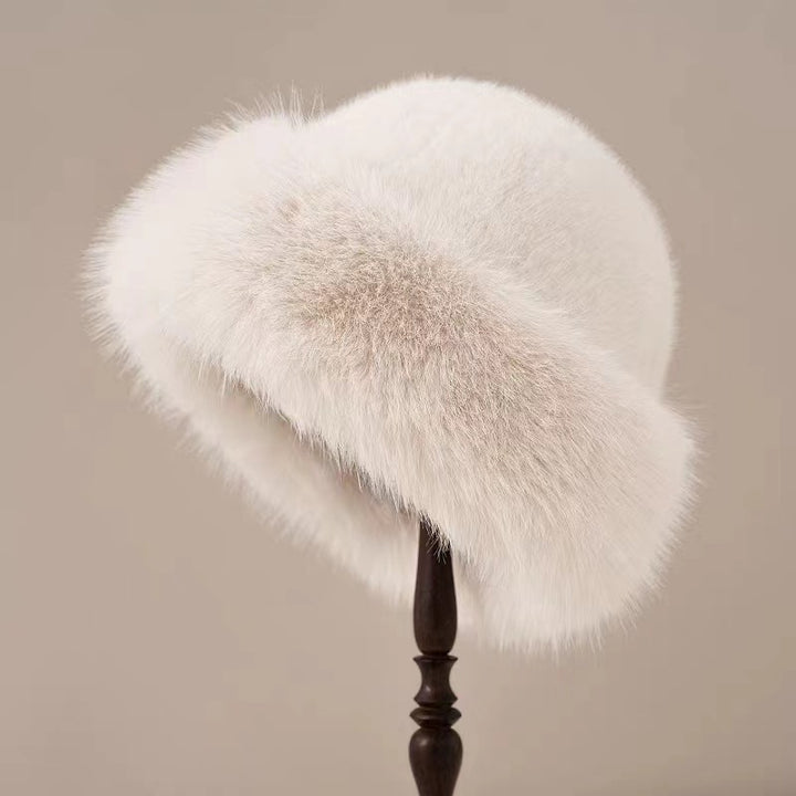 White faux fur Cossack hat with rolled brim