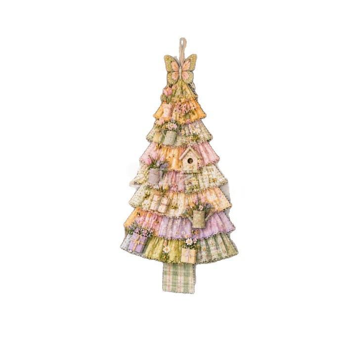 Patchwork Christmas tree hanging on a front door