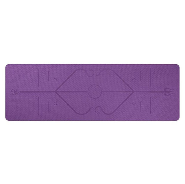 Non-slip yoga mat with alignment lines