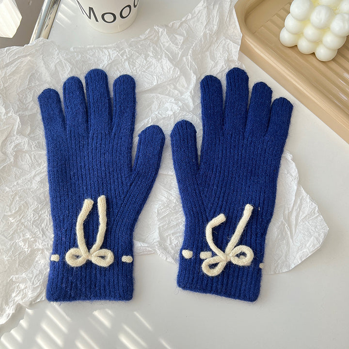 Cream ribbed knit gloves with bow