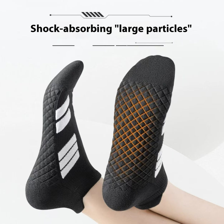 Ten pairs of white ankle sports socks