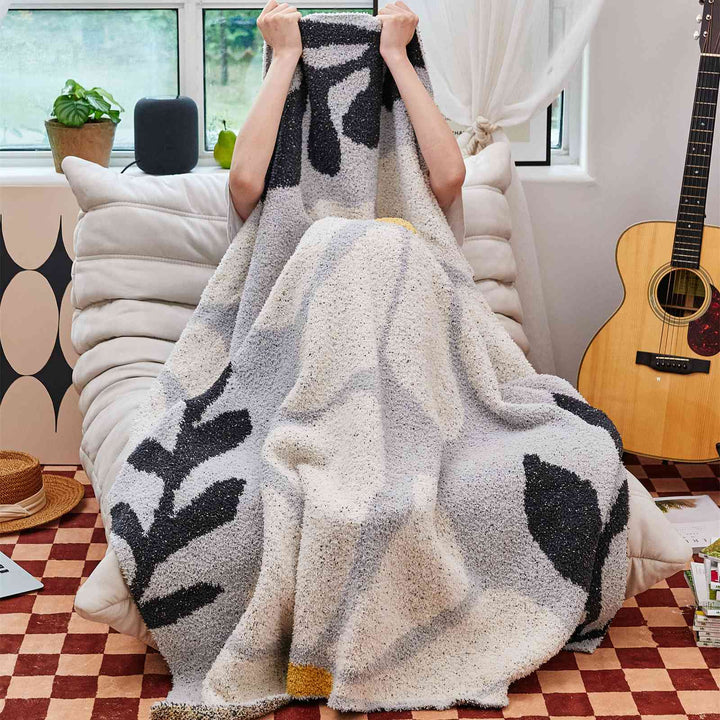 Boho Floral Leaves Microfibre Knitted Throw Blanket - Soft, Cosy, and Decorative