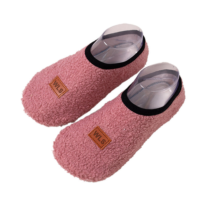Fleece-lined slipper socks with non-slip sole