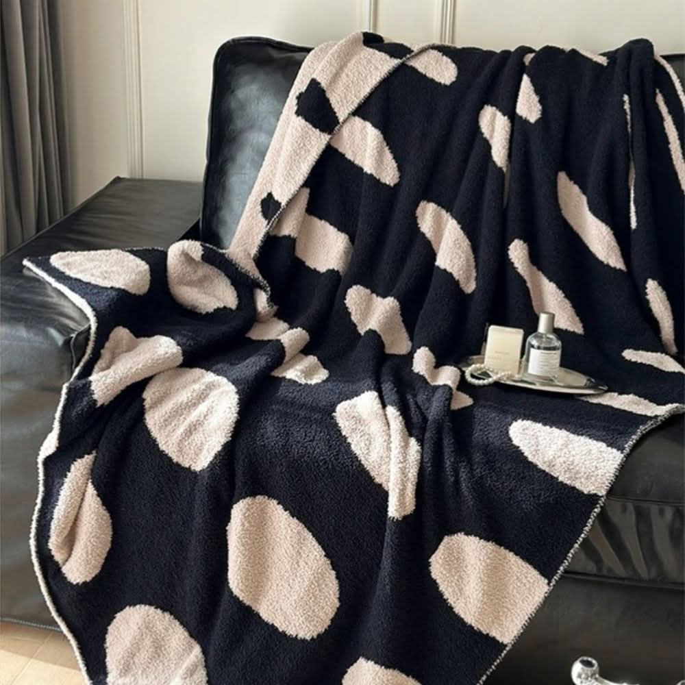 Reversible Polka Dot Fleece Blanket for Sofa and Bed