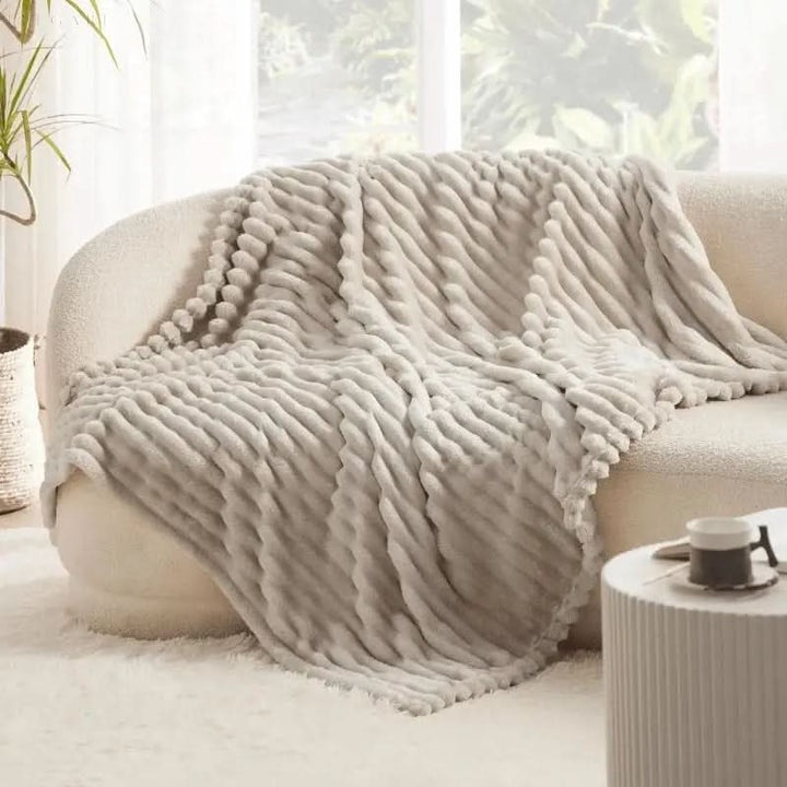 Soft Textured Blanket for Bed and Sofa Comfort