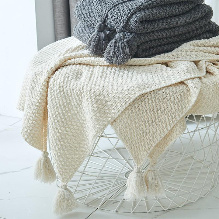 Cosy Woven Throw Blanket