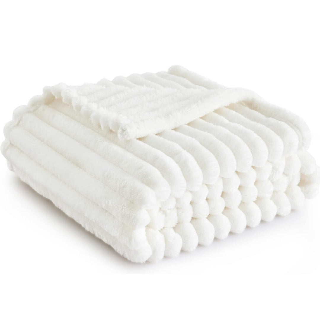 Cosy Plush Throw Blanket