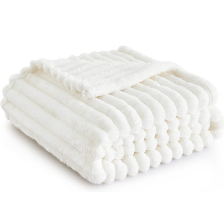Cosy Plush Throw Blanket