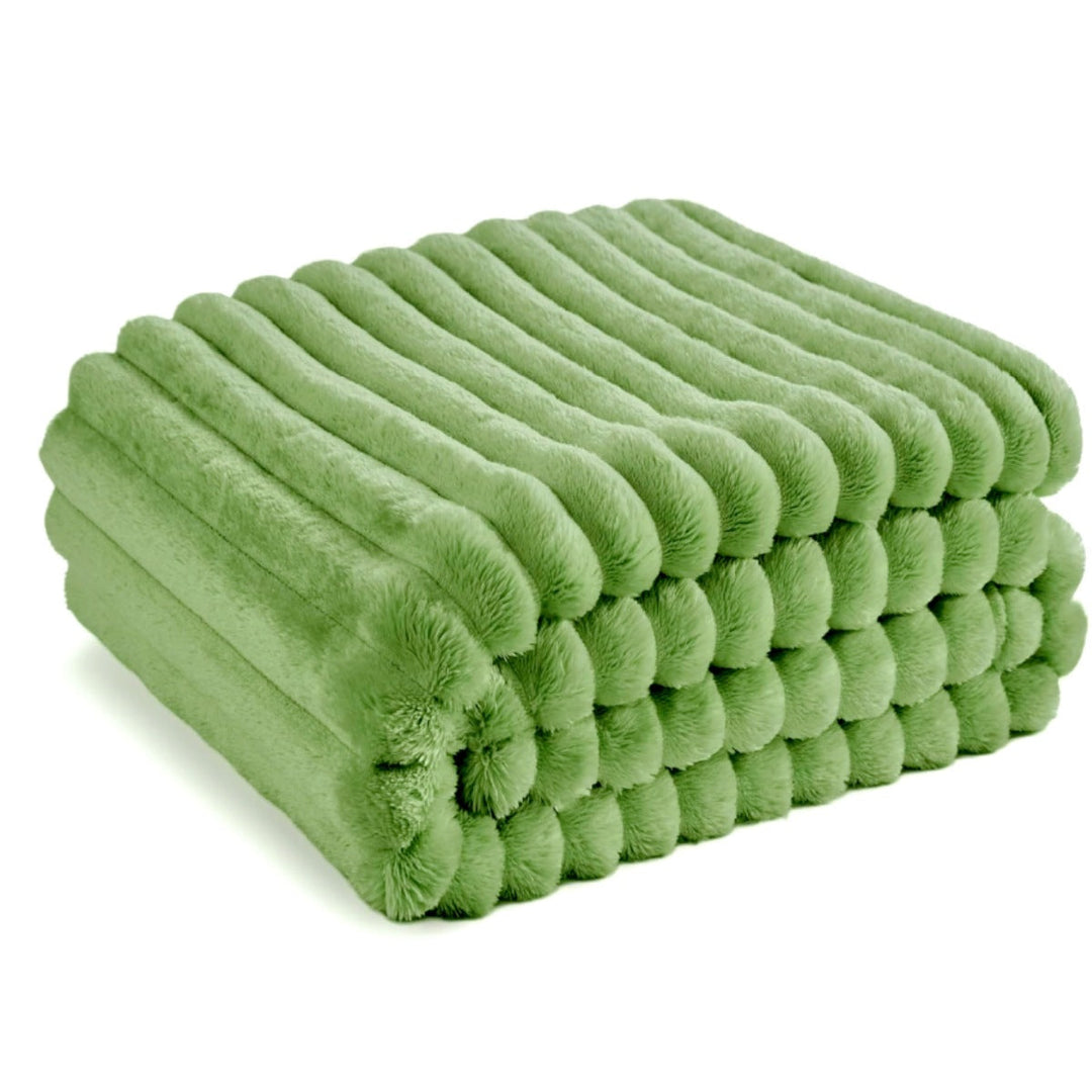 Cosy Plush Throw Blanket
