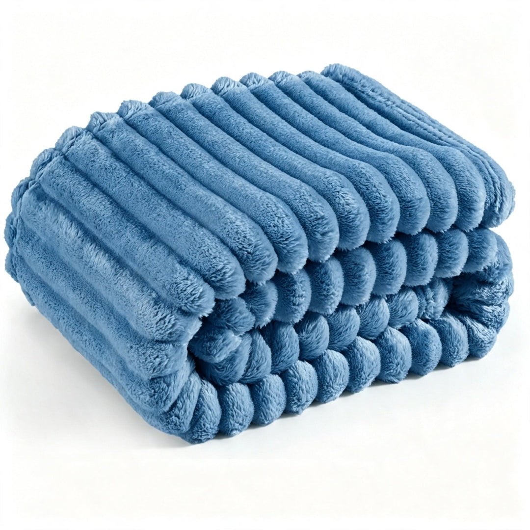 Cosy Plush Throw Blanket