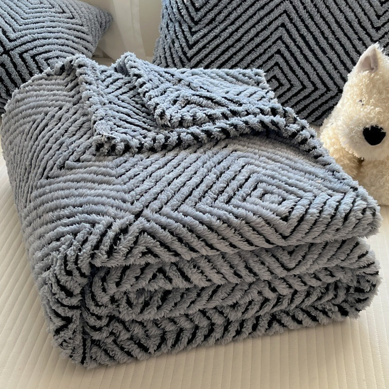 Cosy Decorative Throw Blanket