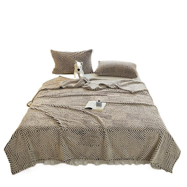 Cosy Decorative Throw Blanket