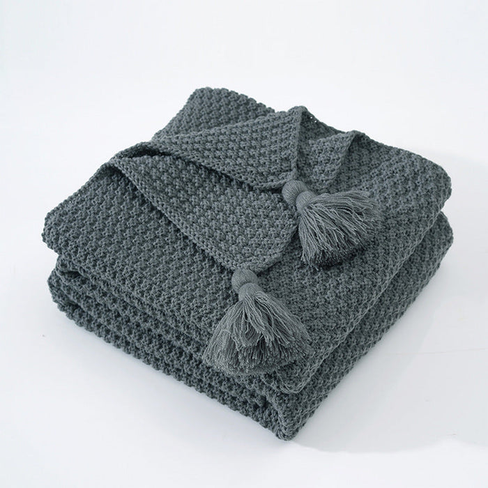 Snugleigh™ Woven Throw Blanket with Tassels, Soft and Cosy for the Sofa