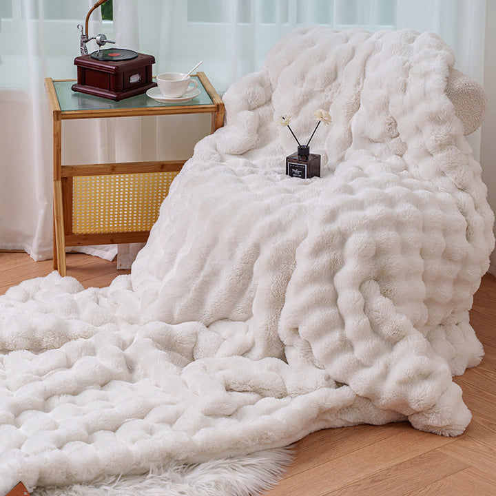 Women cosy and luxurious blanket