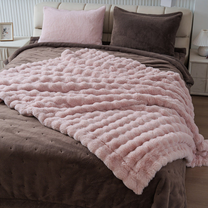 Women cosy and luxurious blanket