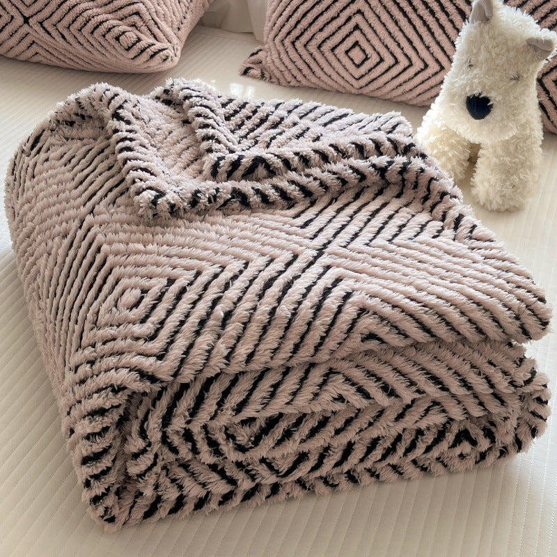 Cosy Decorative Throw Blanket
