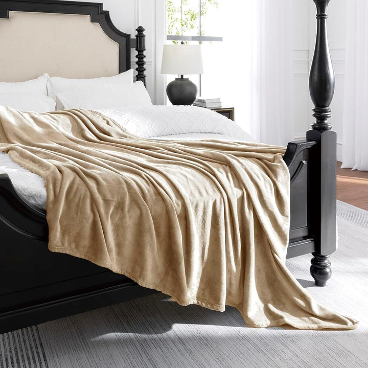 Cosy Plush Throw Blanket