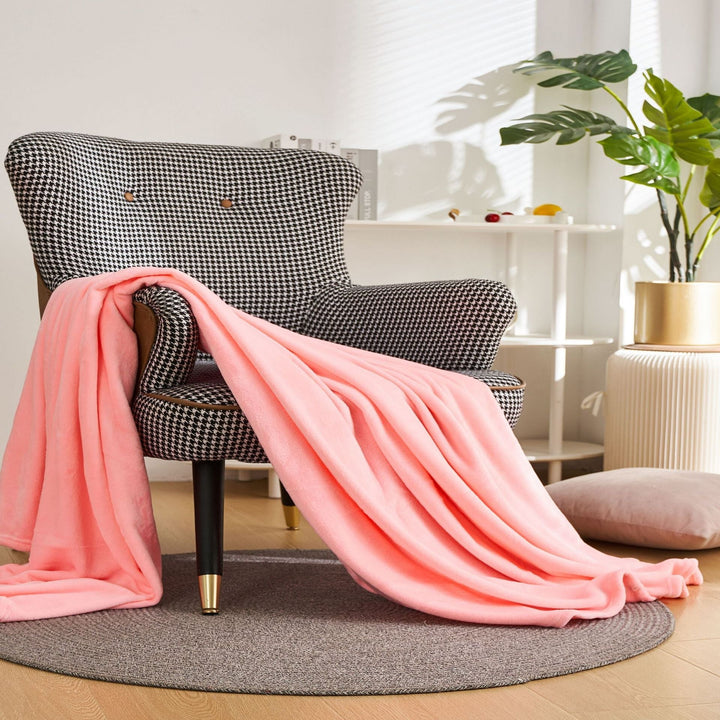 Cosy Plush Throw Blanket