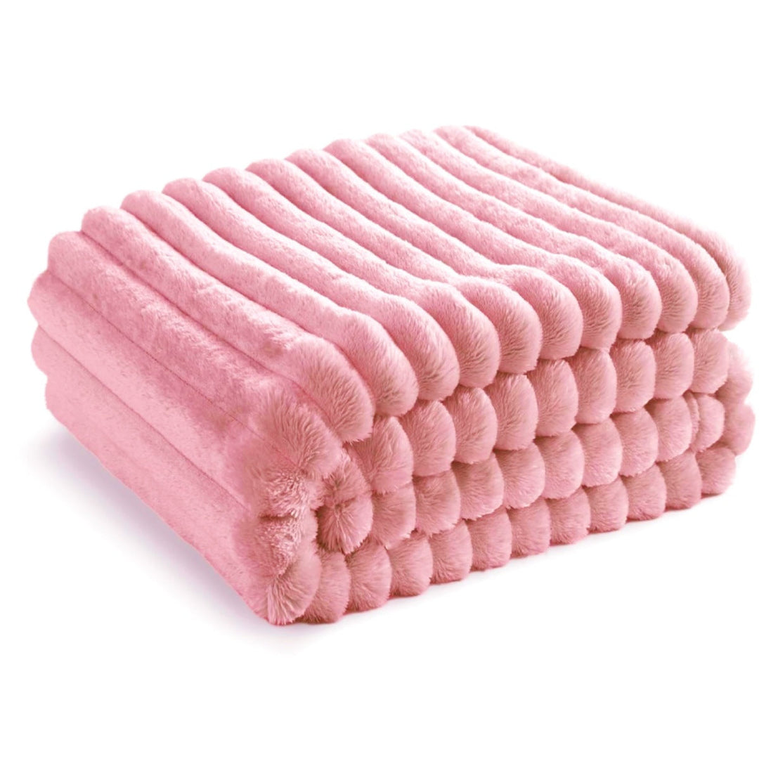 Cosy Plush Throw Blanket