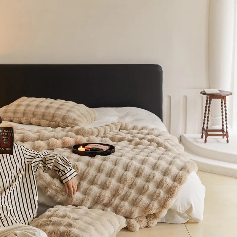 Plush Comfort Blanket for Relaxation &amp; Travel