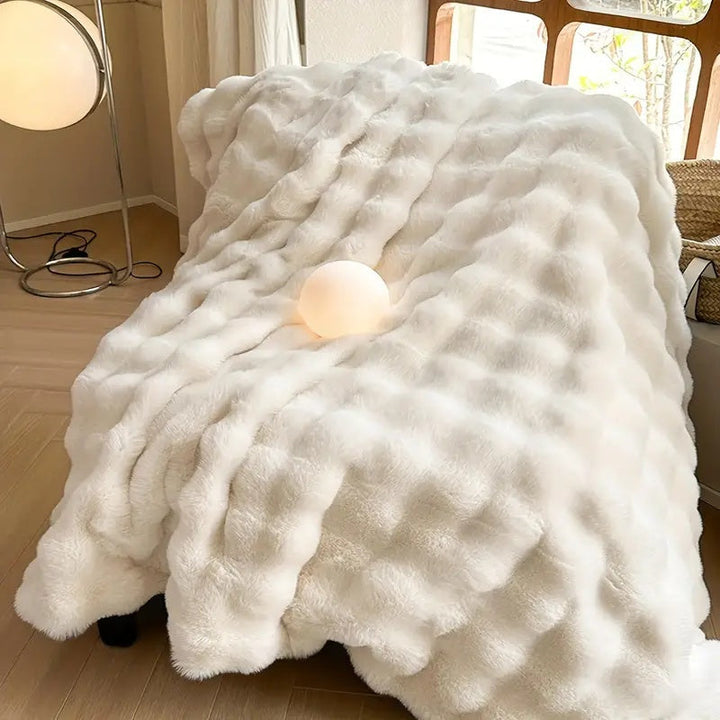 Plush Comfort Blanket for Relaxation &amp; Travel