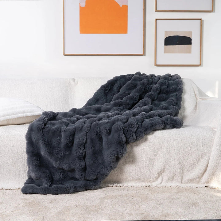 Plush Comfort Blanket for Relaxation &amp; Travel
