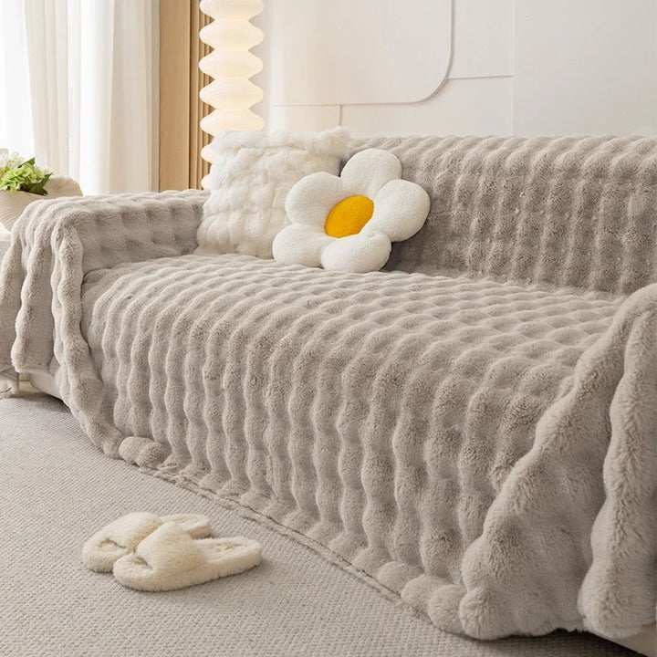 Plush Throw for a Cosy Interior