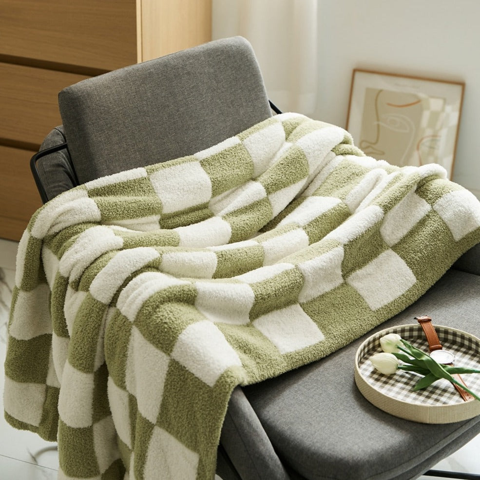 COLORFUL CHECKERBOARD THROW