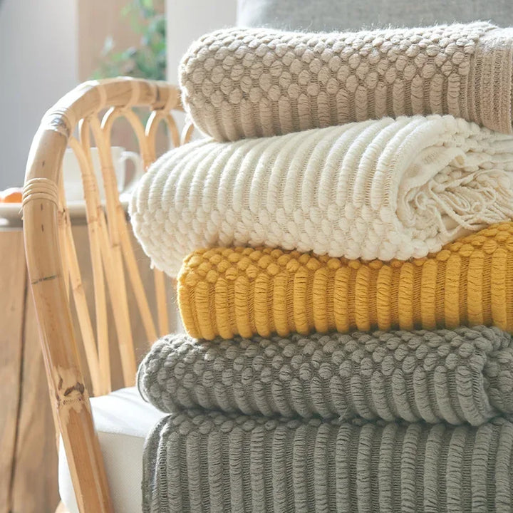 Nordic Style Thick Knitted Blanket