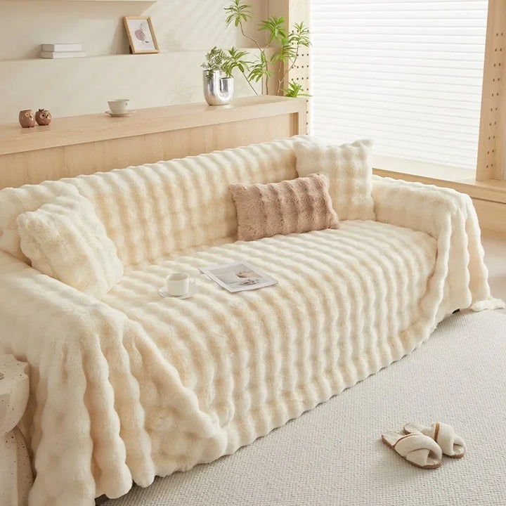 Plush Throw for a Cosy Interior