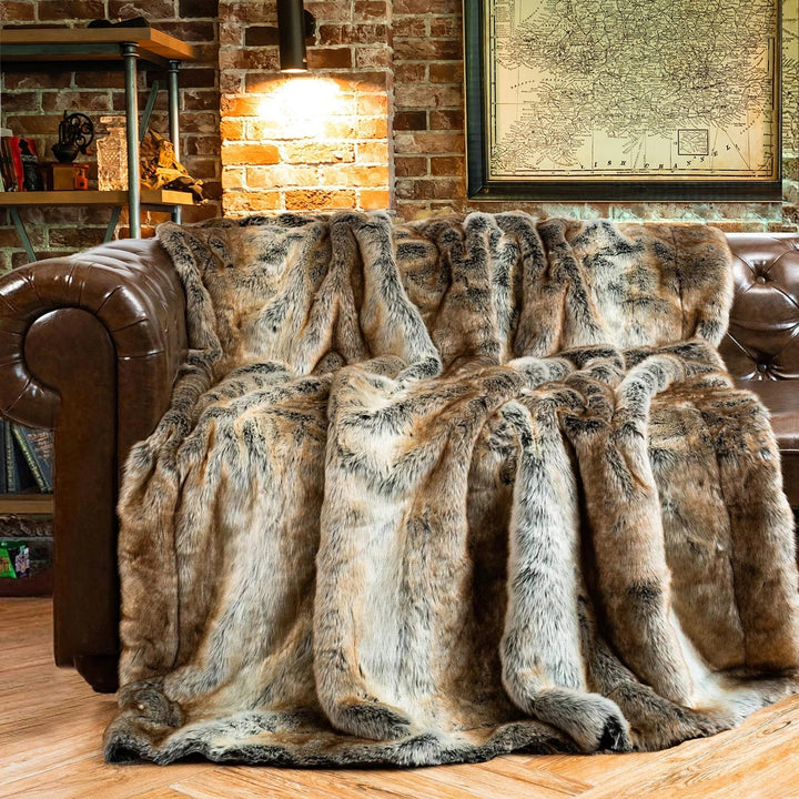 Luxury Faux Fur Blanket - Soft &amp; Warm - Winter Throw - For Sofa &amp; Bedroom