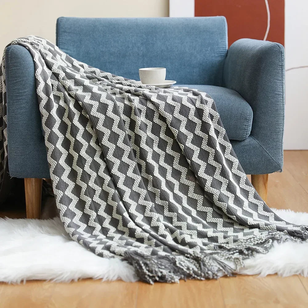 Nordic Style Thick Knitted Blanket