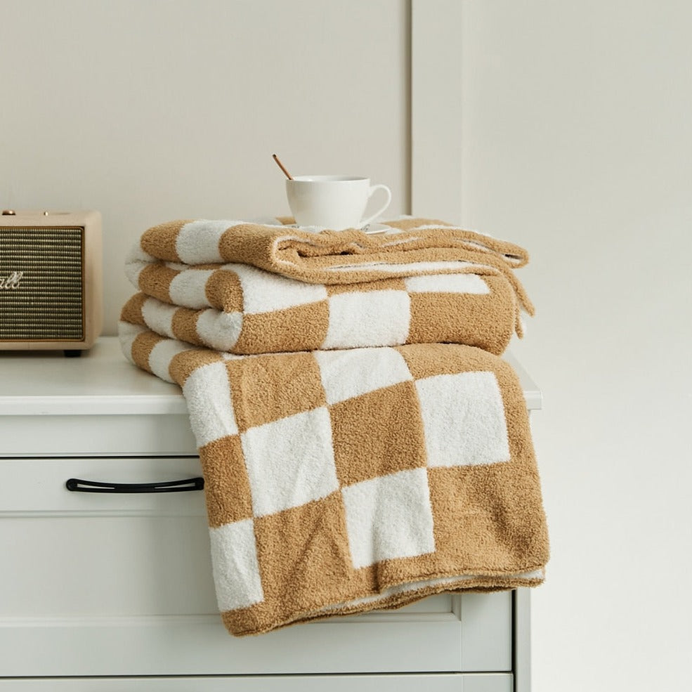 COLORFUL CHECKERBOARD THROW