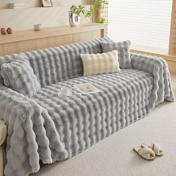 Plush Throw for a Cosy Interior