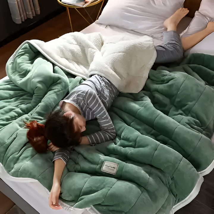 Luxury Fleece Blanket Super Soft Warm and Cosy High Quality Materials