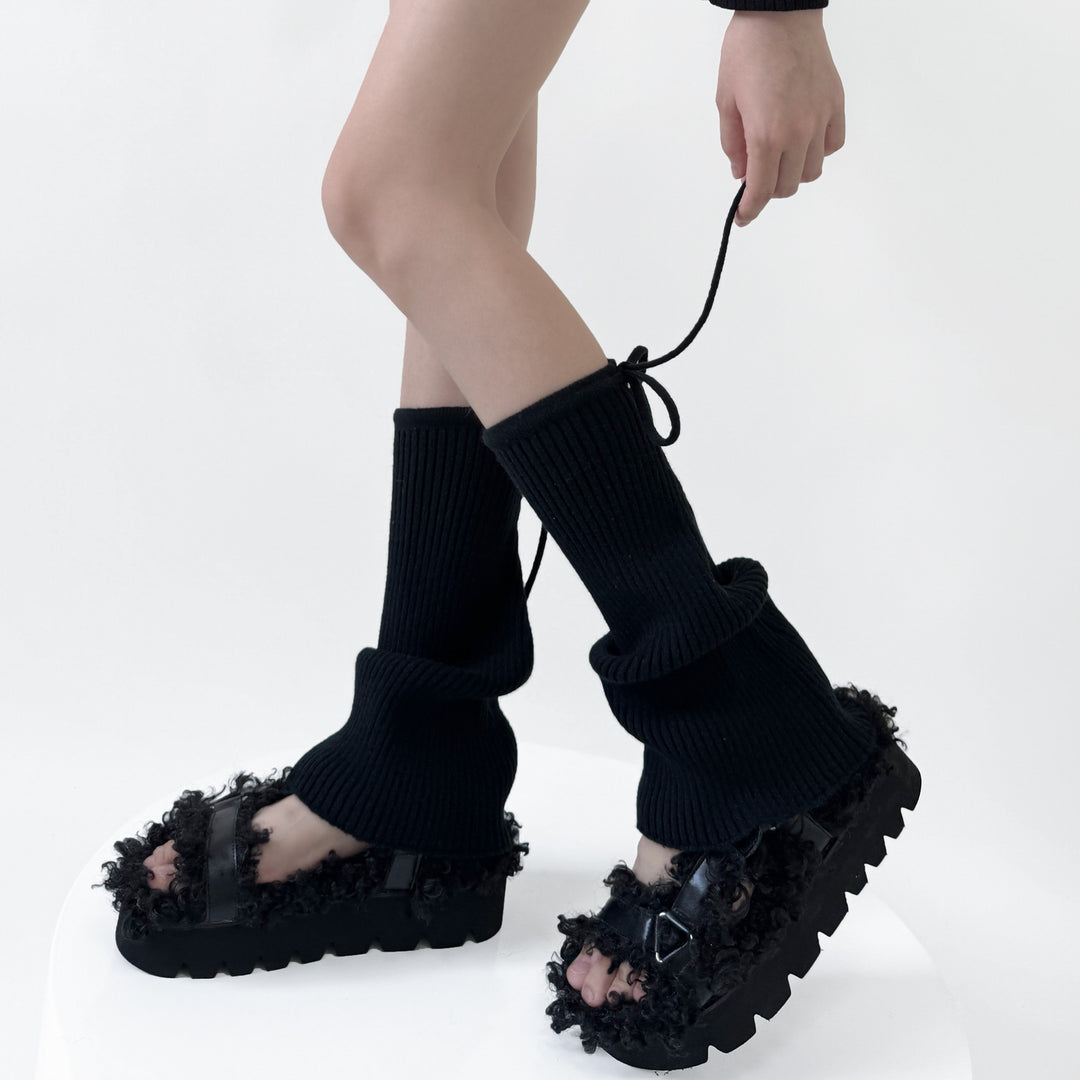 Pink flared ribbed leg warmers with tie