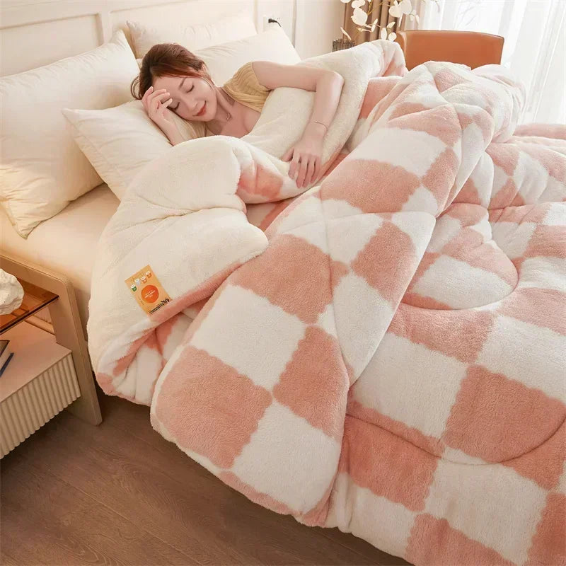 Cosy Quilts Weighted Blanket with Plaid Design