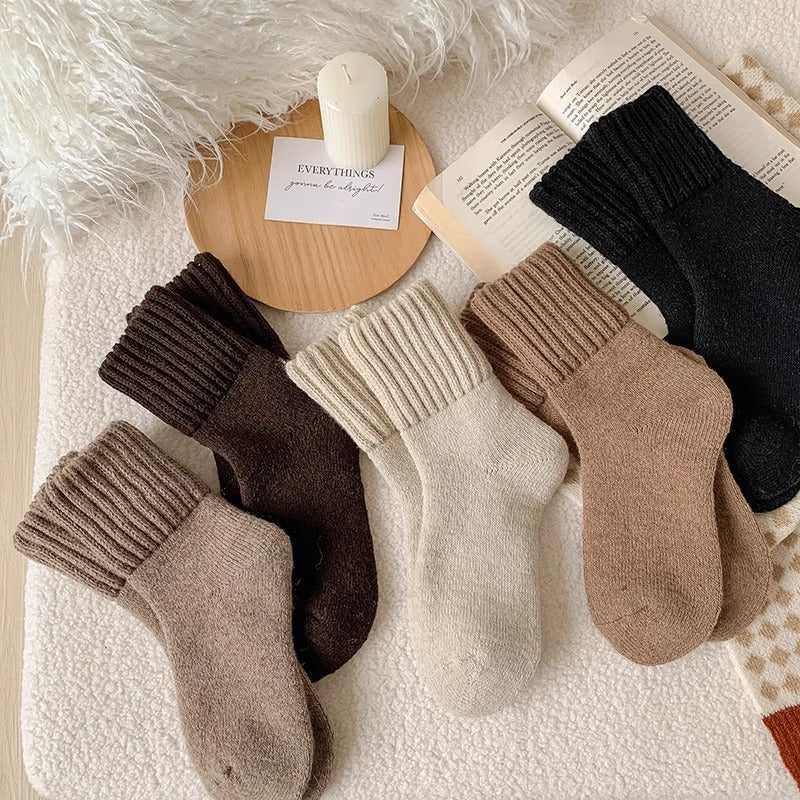 Thick caramel knit crew socks